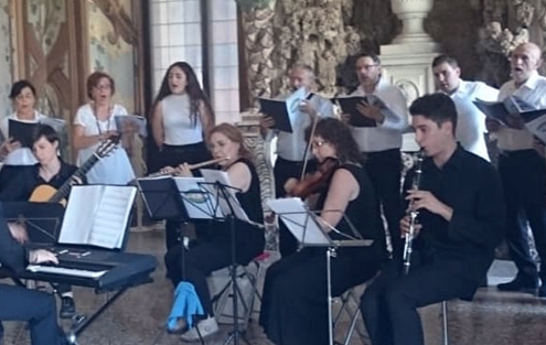 <h4>MUSICALMENTE INSIEME</h4></br><p>Bagnolo San Vito</p> 4 download 4 15