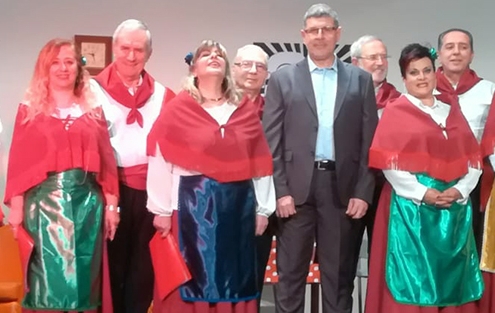 <h4>I TEATANTI</h4></br><p>Chieti</p> 3 download 4 7