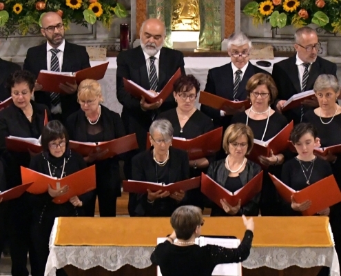 <h4>LAUDARMONIA</h4></br><p>San Francesco al Campo</p> 4 coro 5 scaled