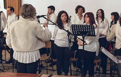 <h4>Coro SAN GIOVANNI BATTISTA</h4></br><p>Trapani</p> 7 coro GRUPPO MARIA RNS