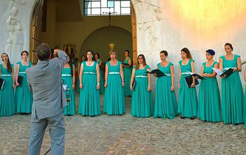 <h4>CORO FEMMINILE EOS</h4></br><p>Roma</p> 7 coro 16