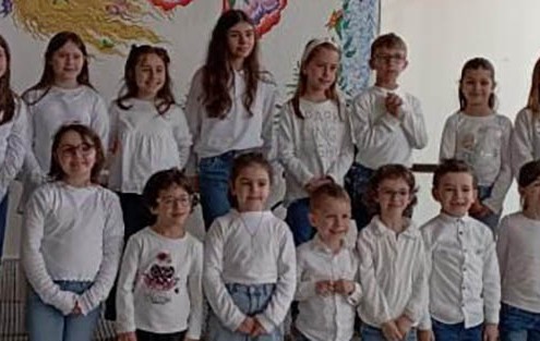<h4>CORO PICCOLE ARMONIE</h4></br><p>Erice</p> 10 coro2