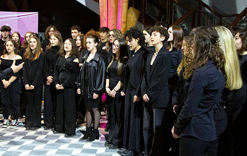 <h4>Coro del Liceo Musicale EGO BIANCHI</h4></br><p>Cuneo</p> 4 coro 5