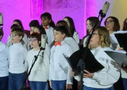 <h4>IN...CANTO</h4></br><p>Brindisi</p> 201 CORO. pdf